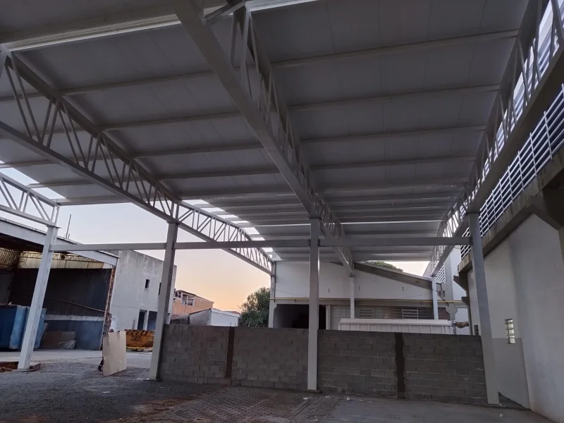 instalação de galpão industrial